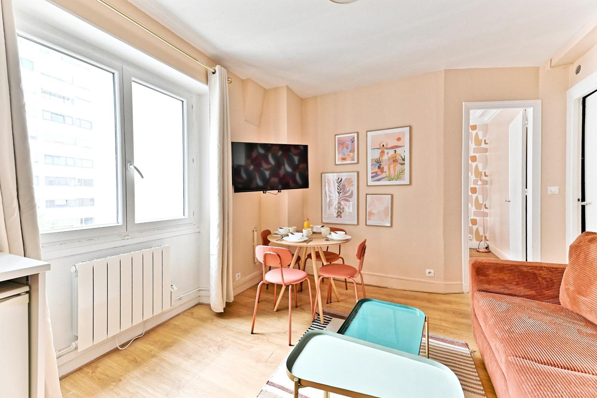 Pour 4 Proche De La Gare Montparnasse Appartamento